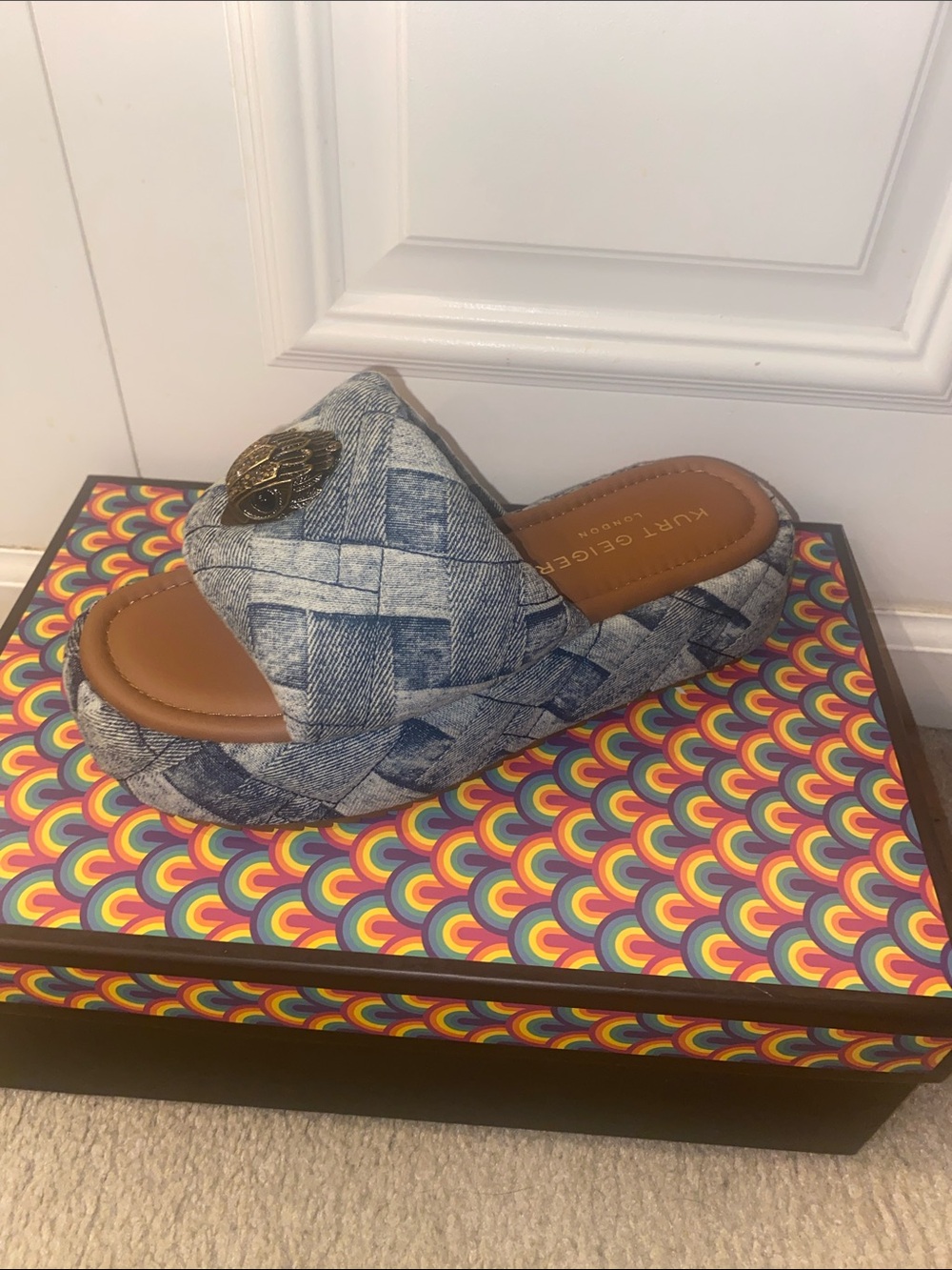 Kurt Geiger Kensington Puff Platform Slide Denim
Sandal